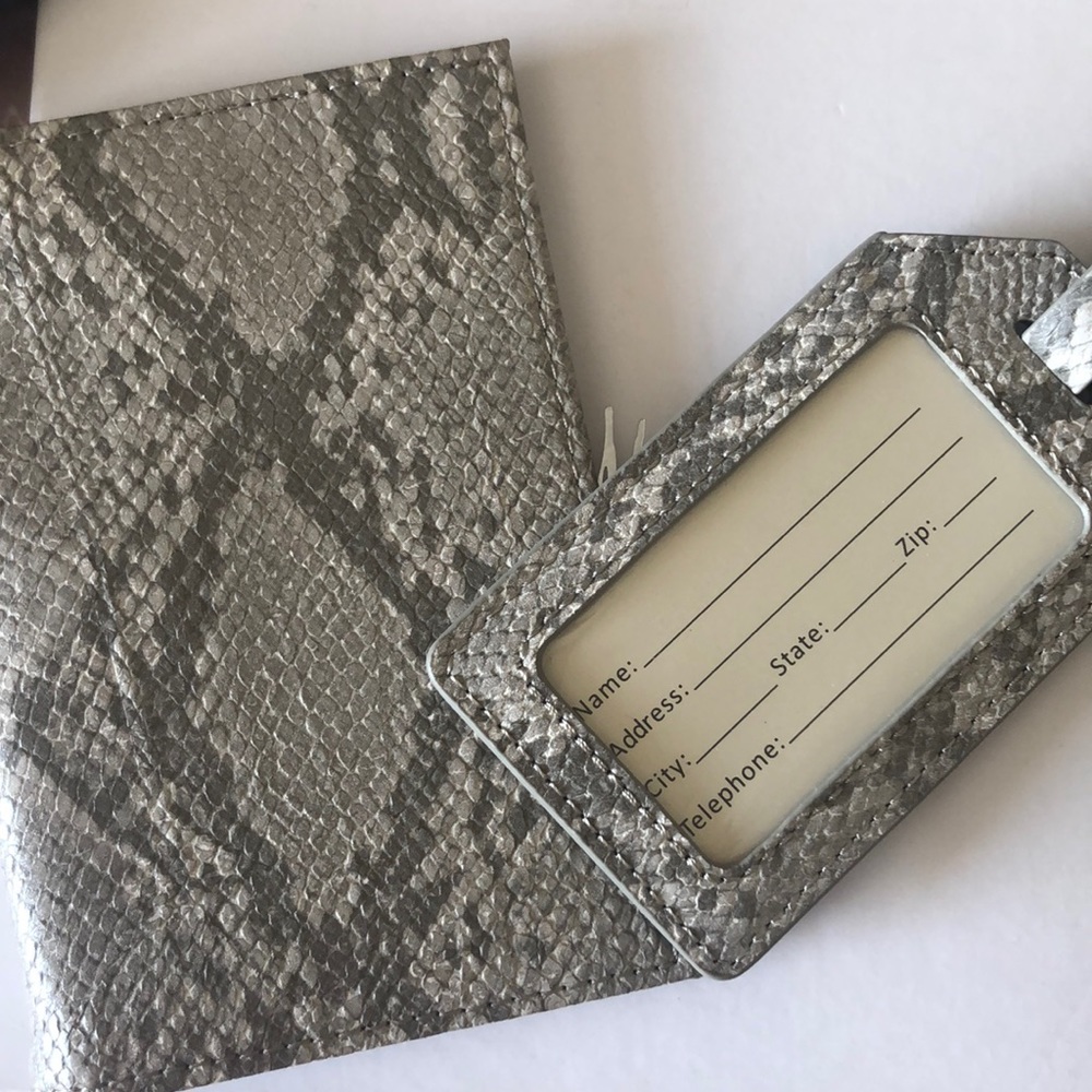 Passport Book & Luggage Tag